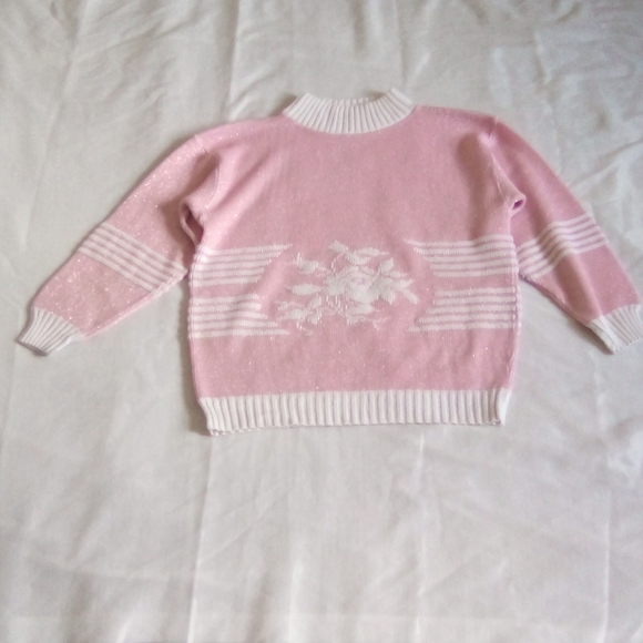 Sweaters - Pink & white floral Sweater